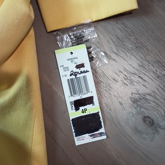 Anne Klein Yellow Jacket and Dress Suit New With Tags Size 4P - Picture 11 of 14